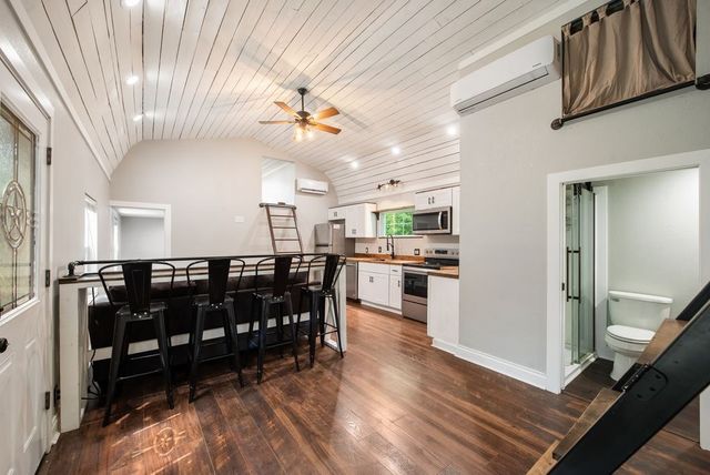 1708 Florence Drive, Azle, TX 76020