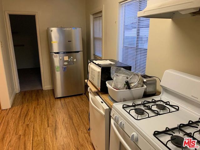 3866 Bentley Avenue B, Culver City, CA 90232