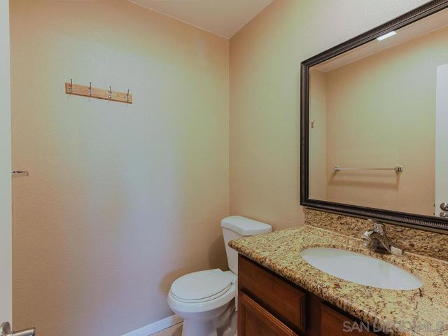 1240 N Broadway 53, Escondido, CA 92026