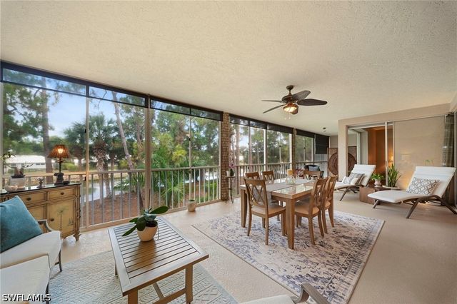 770 Waterford DR 202, Naples, FL 34113