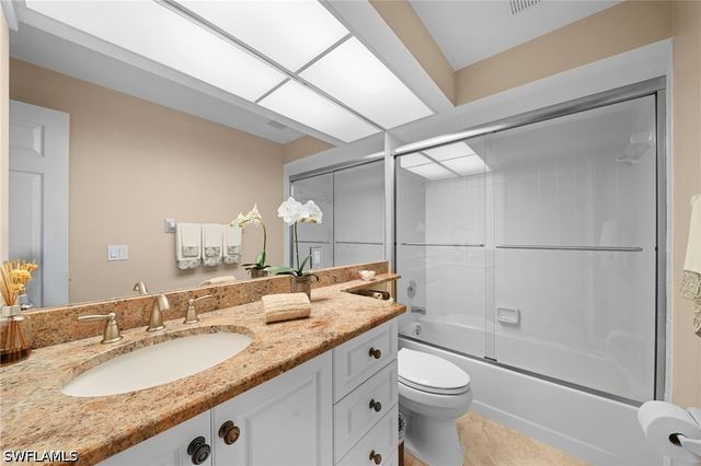 770 Waterford DR 202, Naples, FL 34113