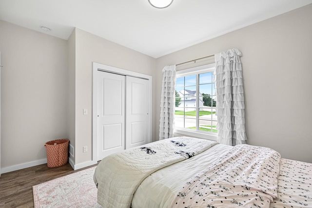 1218 Evergreen DRIVE, Delavan, WI 53115