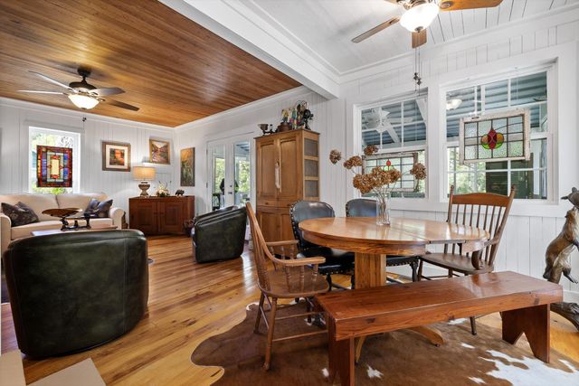 592 Cutler Avenue, Mentone, AL 35984