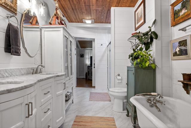 592 Cutler Avenue, Mentone, AL 35984