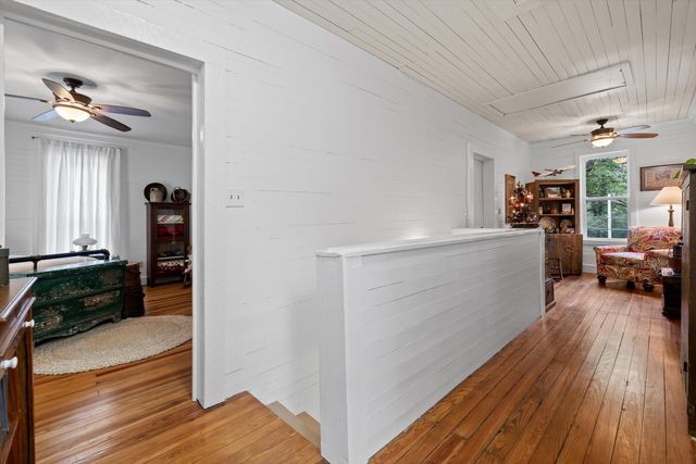 592 Cutler Avenue, Mentone, AL 35984