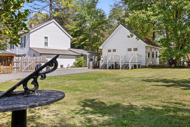 592 Cutler Avenue, Mentone, AL 35984