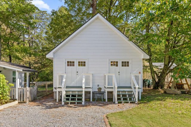 592 Cutler Avenue, Mentone, AL 35984