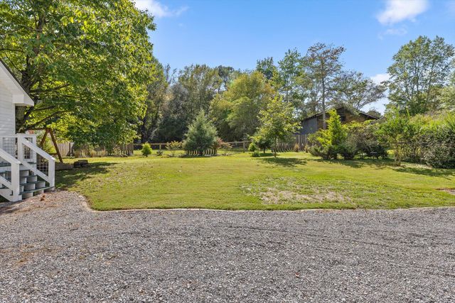 592 Cutler Avenue, Mentone, AL 35984