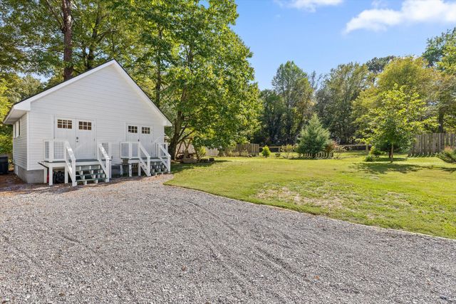 592 Cutler Avenue, Mentone, AL 35984