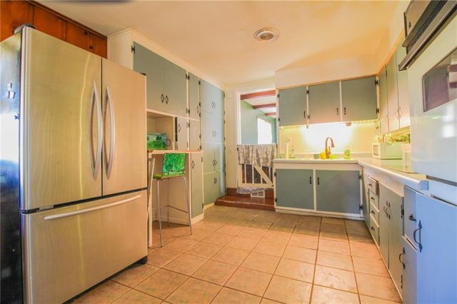 25388 Chieftain Road, Lawrence, KS 66044