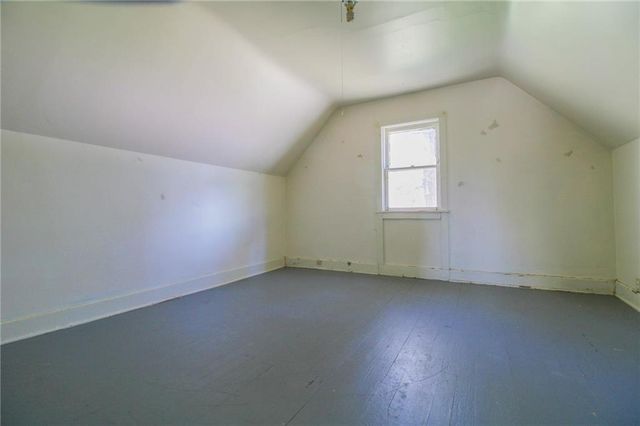 25388 Chieftain Road, Lawrence, KS 66044