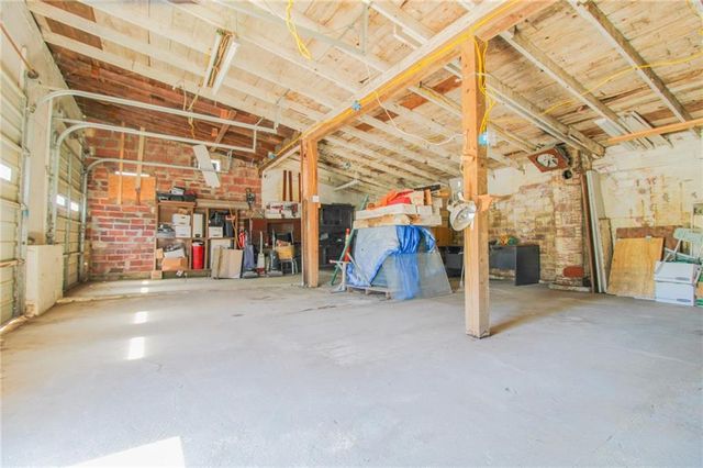 25388 Chieftain Road, Lawrence, KS 66044