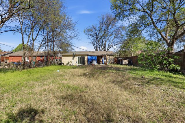 8719 Freeport Drive, Dallas, TX 75228