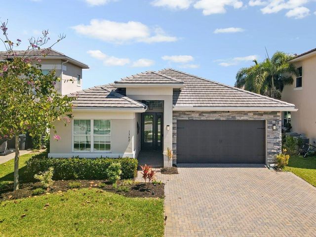 1362 Harvester Crossing, Loxahatchee, FL 33470