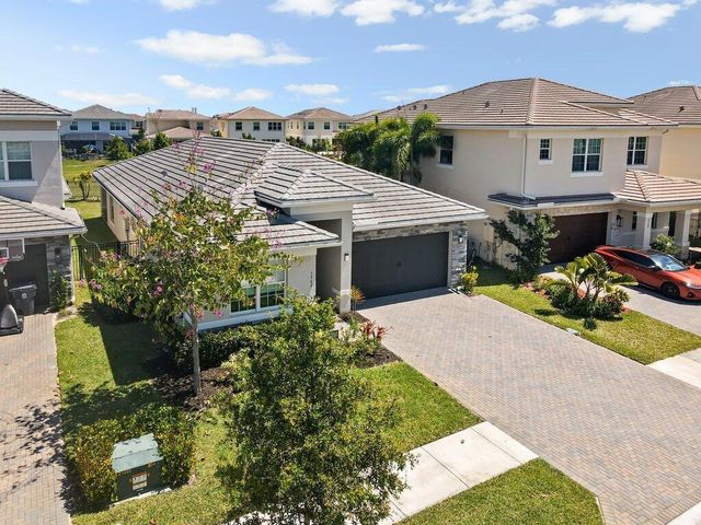 1362 Harvester Crossing, Loxahatchee, FL 33470