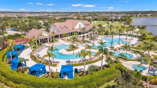 1362 Harvester Crossing, Loxahatchee, FL 33470