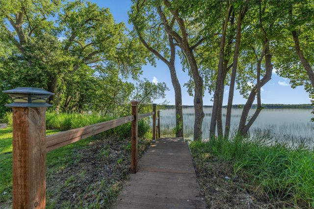 31208 County Road 10, Ashby, MN 56309