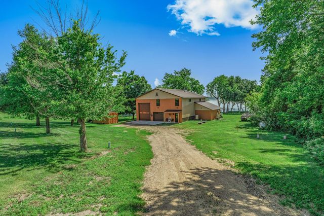 31208 County Road 10, Ashby, MN 56309