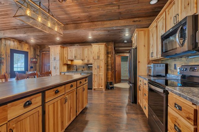 31208 County Road 10, Ashby, MN 56309