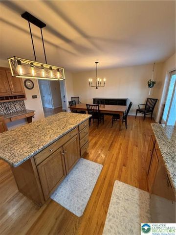 8121 MAIN Street, Upper Macungie Twp, PA 18051