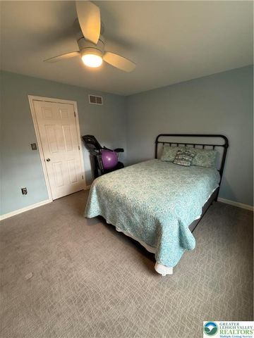 8121 MAIN Street, Upper Macungie Twp, PA 18051