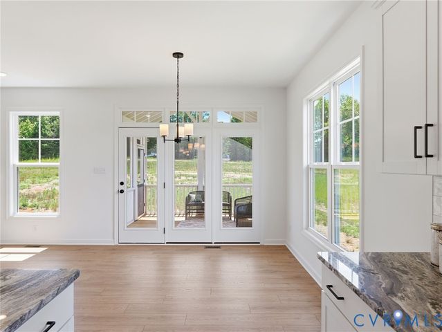 7751 Dandridge Dr, Quinton, VA 23141