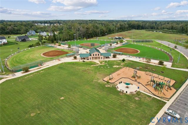 7751 Dandridge Dr, Quinton, VA 23141