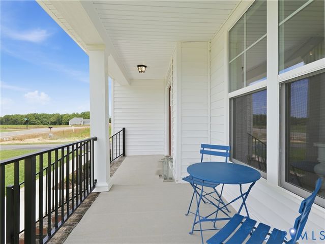 7751 Dandridge Dr, Quinton, VA 23141