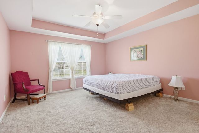 1524 Oak Branch Dr, Columbia, TN 38401