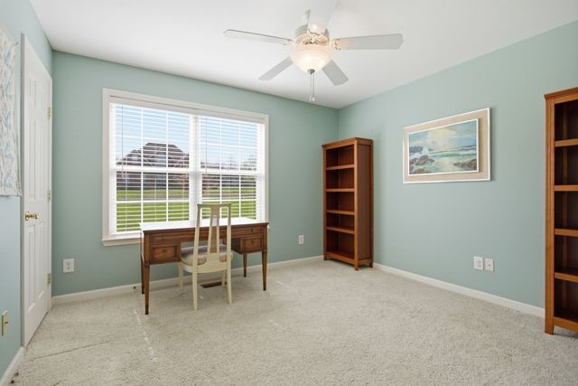 1524 Oak Branch Dr, Columbia, TN 38401