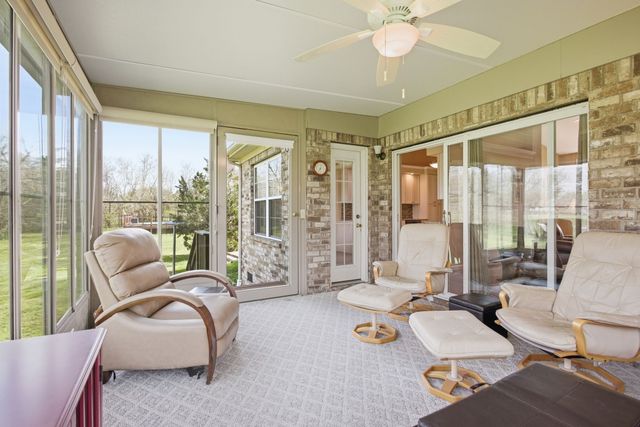 1524 Oak Branch Dr, Columbia, TN 38401