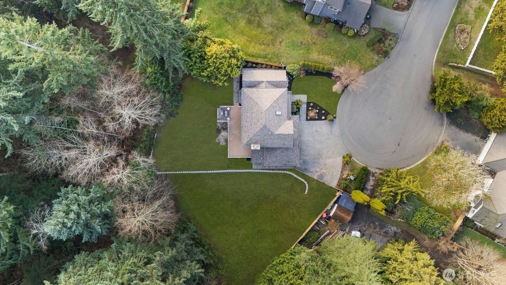 904 187th Place SW, Lynnwood, WA 98036
