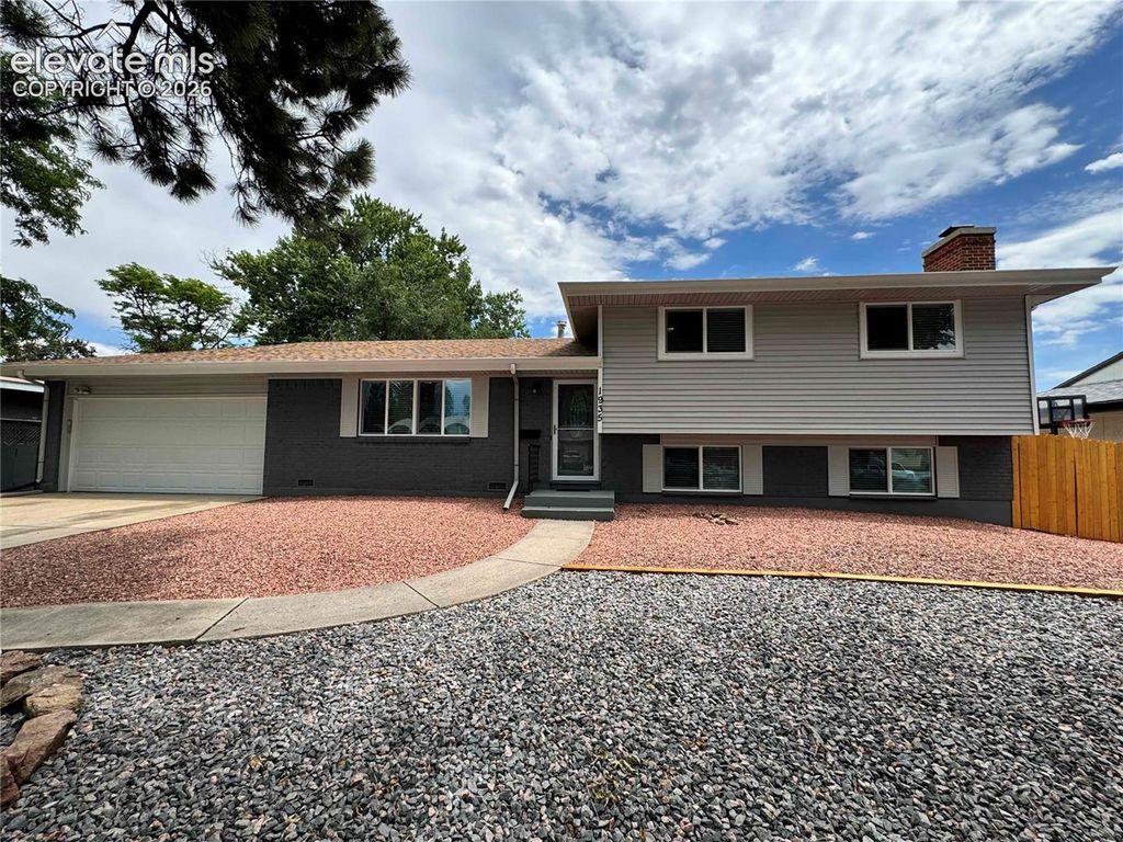 1935 Berkshire Lane, Colorado Springs, CO 80909 — exterior