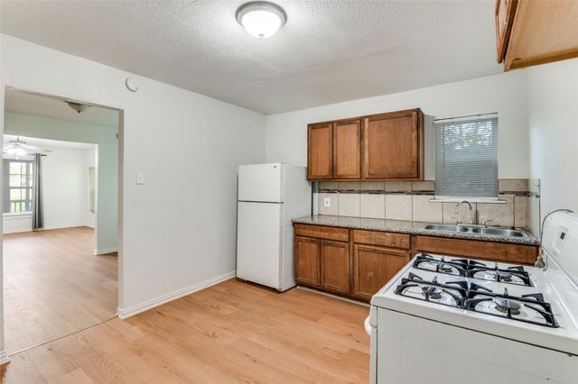 2930 Maryland Avenue, Dallas, TX 75216