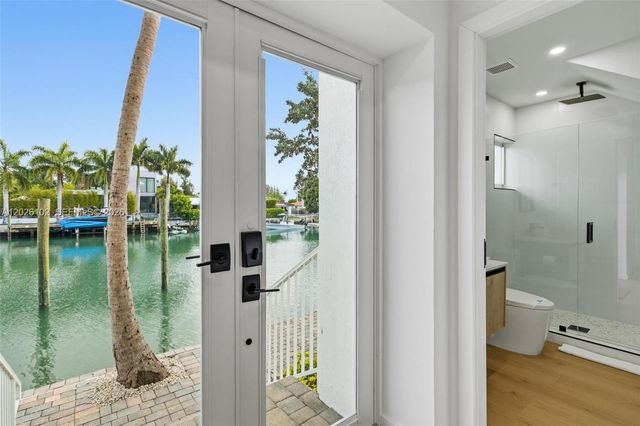 1975 Calais Dr 5, Miami Beach, FL 33141