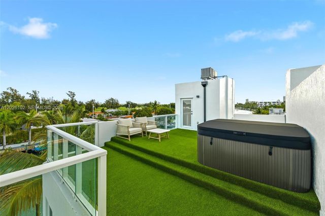 1975 Calais Dr 5, Miami Beach, FL 33141