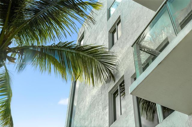 1975 Calais Dr 5, Miami Beach, FL 33141