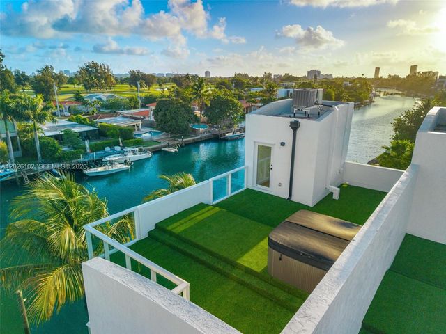 1975 Calais Dr 5, Miami Beach, FL 33141