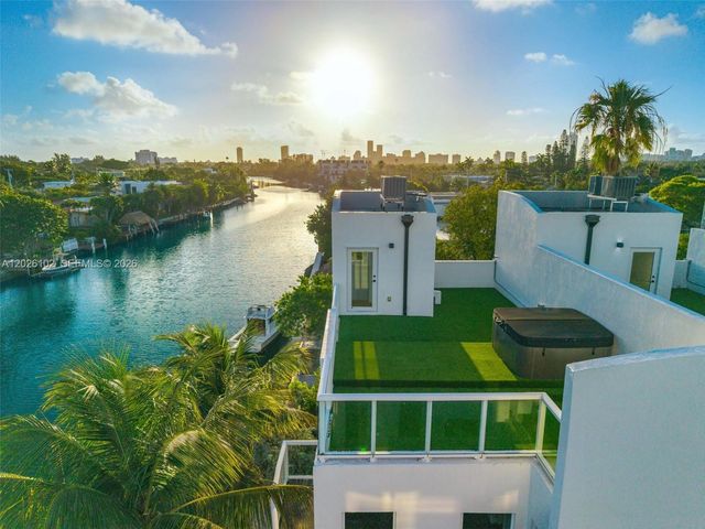 1975 Calais Dr 5, Miami Beach, FL 33141