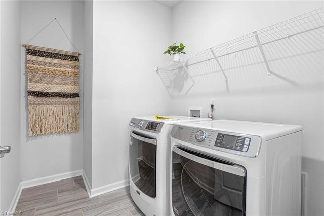 300 Sefton Drive, Jamestown, NC 27282