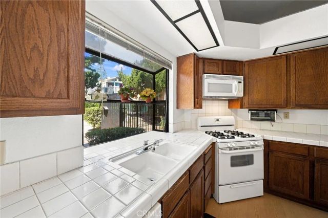 4900 N Grand Avenue 127, Covina, CA 91724