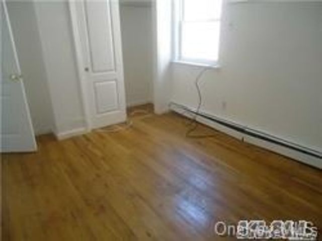 88-18 251st Street, Bellerose, NY 11426