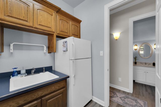 6420 Shady Oaks Lane, Midlothian, TX 76065