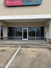 3827 Bienville Boulevard, 7, Ocean Springs, MS 39564