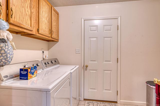 3620 Oaklyn Court, Evansville, IN 47711
