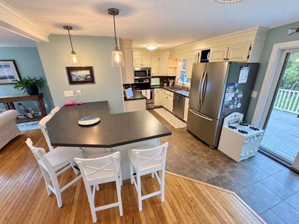 Image 11 of property listing at 45 Tide Mill Road, Hampton, NH 03842