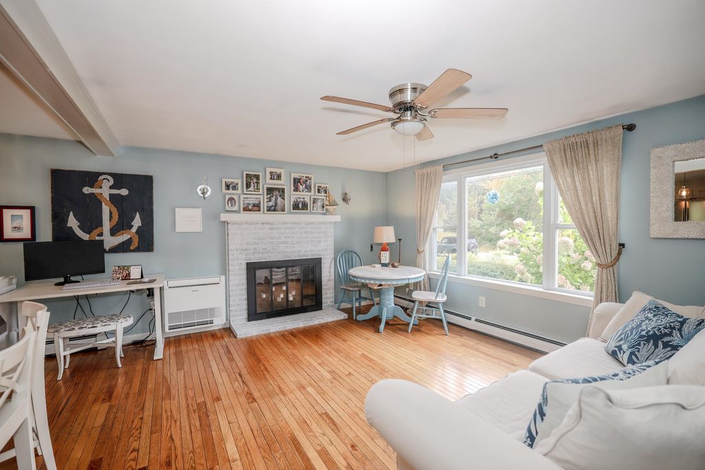 Image 14 of property listing at 45 Tide Mill Road, Hampton, NH 03842