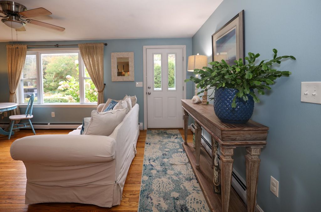 Image 16 of property listing at 45 Tide Mill Road, Hampton, NH 03842