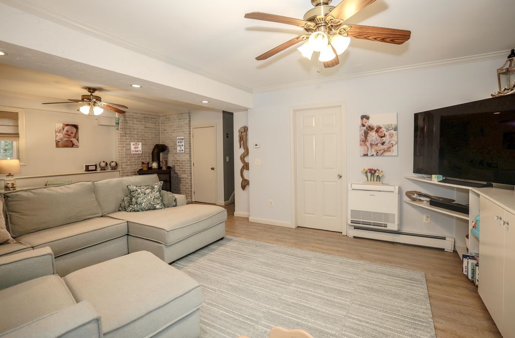 Image 19 of property listing at 45 Tide Mill Road, Hampton, NH 03842