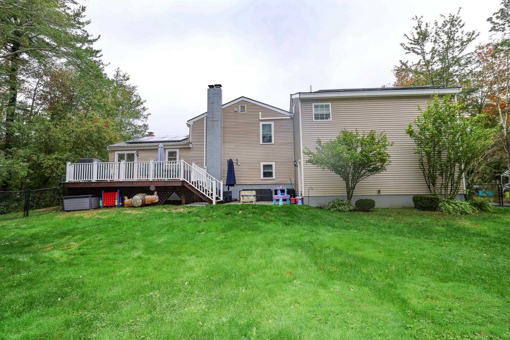Image 3 of property listing at 45 Tide Mill Road, Hampton, NH 03842